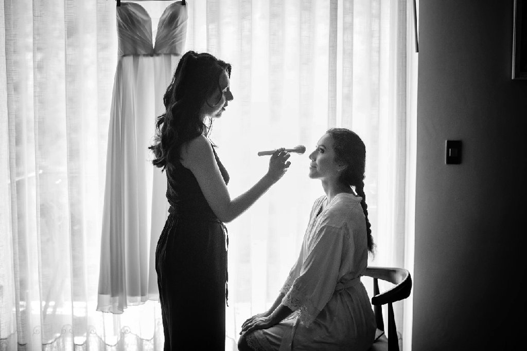 Maquillaje y peinado para Novias
