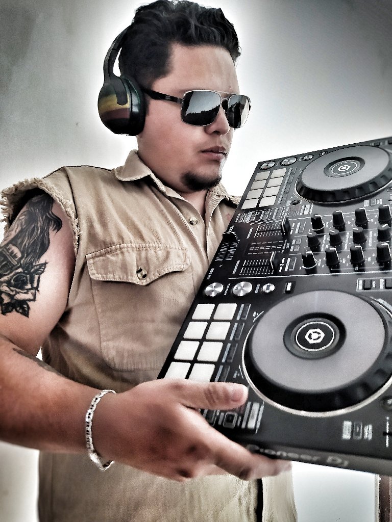 servicio de DJ ( DJ DANI LA MUERTE)